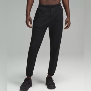 Lululemon Men’s Surge Joggers, Black Regular, LARGE